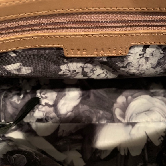 NWT Ted Baker Cross Body - Picture 5 of 5
